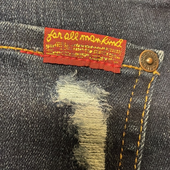 Beautiful jeans - Picture 4 of 8